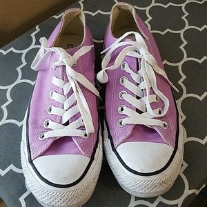 Converse All Stars Lilac  Women's Size 6.5
